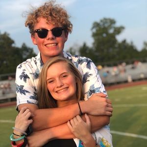 Meet your Posher, Brooke